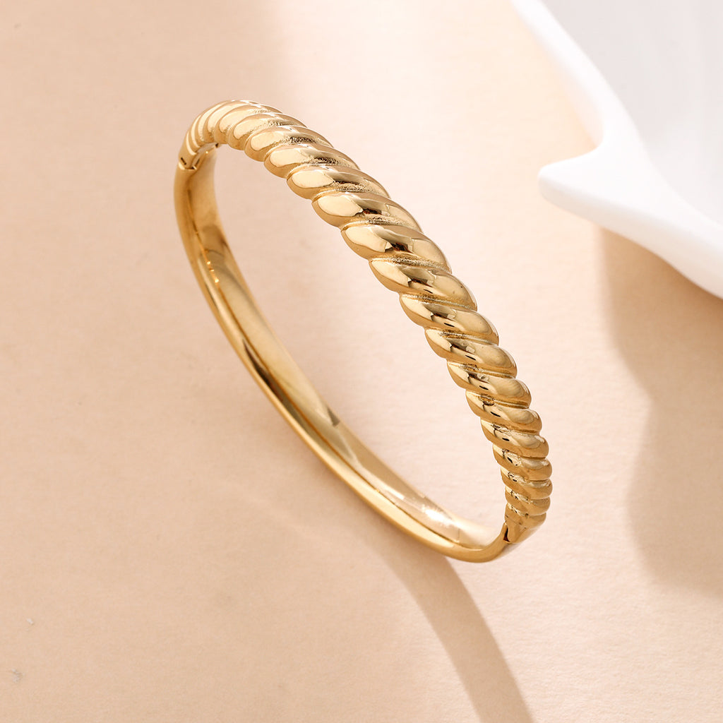 18K Gold Stainless Steel Wave-Style Diamond-Encrusted Bracelet