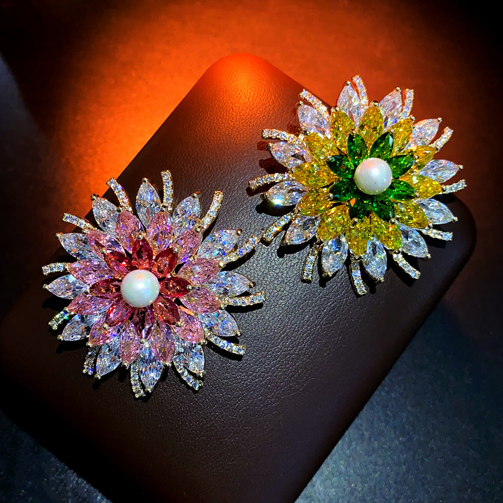 Large-Carat Colored Zircon Pearl Lotus Brooch