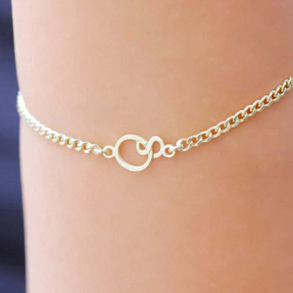 The Letter Bracelet Can Be Customized With Two English Letters.